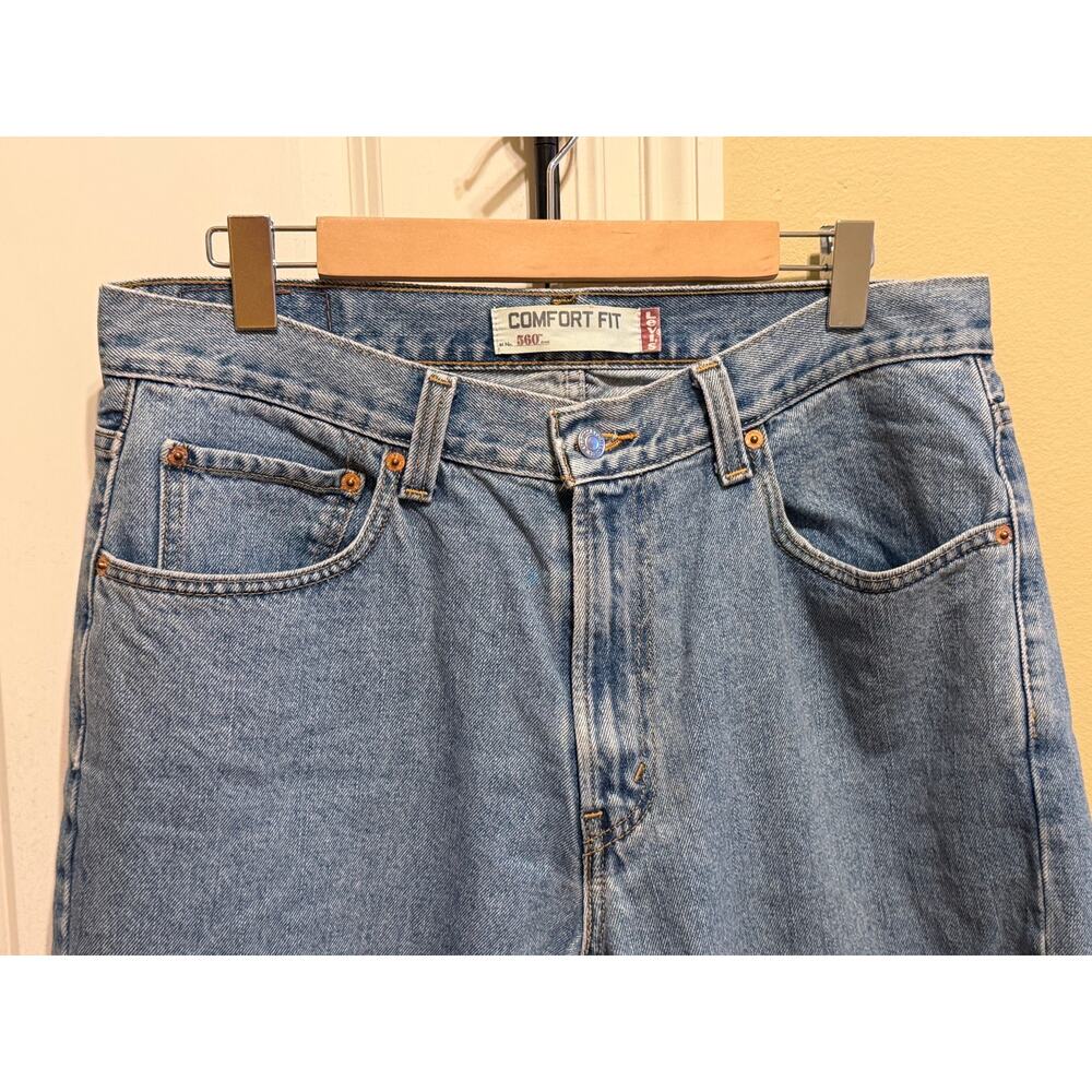 Levi's 560 jeans Mens Blue Comfort Fit Relaxed Tapered Light Denim Y2K 34x30 - Picture 2 of 12